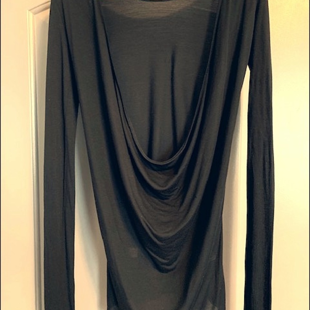 Monika Chiang lightweight backless tee